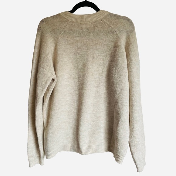 Urban Outfitters Oversized Wool Blend Fuzzy Sweater - Picture 3 of 8